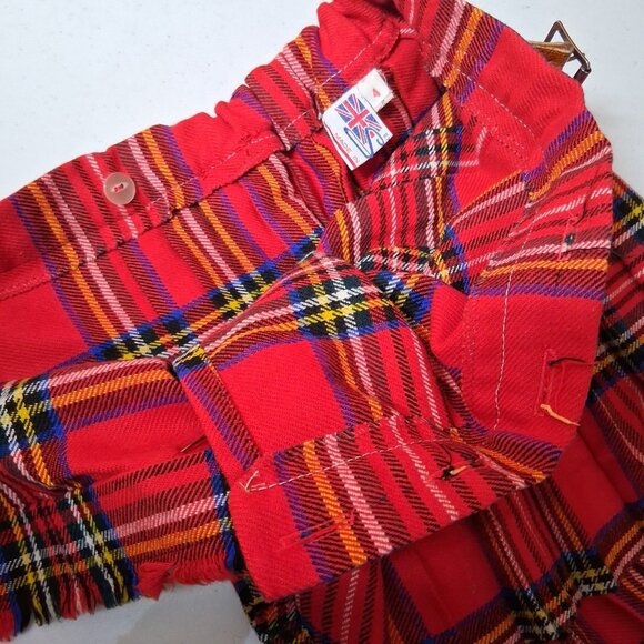 Smiths Bermuda Kilt Youth Size 4 Red Royal Stewart Tartan Traditional England - Picture 15 of 16